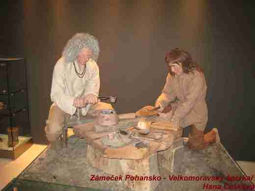 Zámeček Pohansko - Velkomoravský šperkař